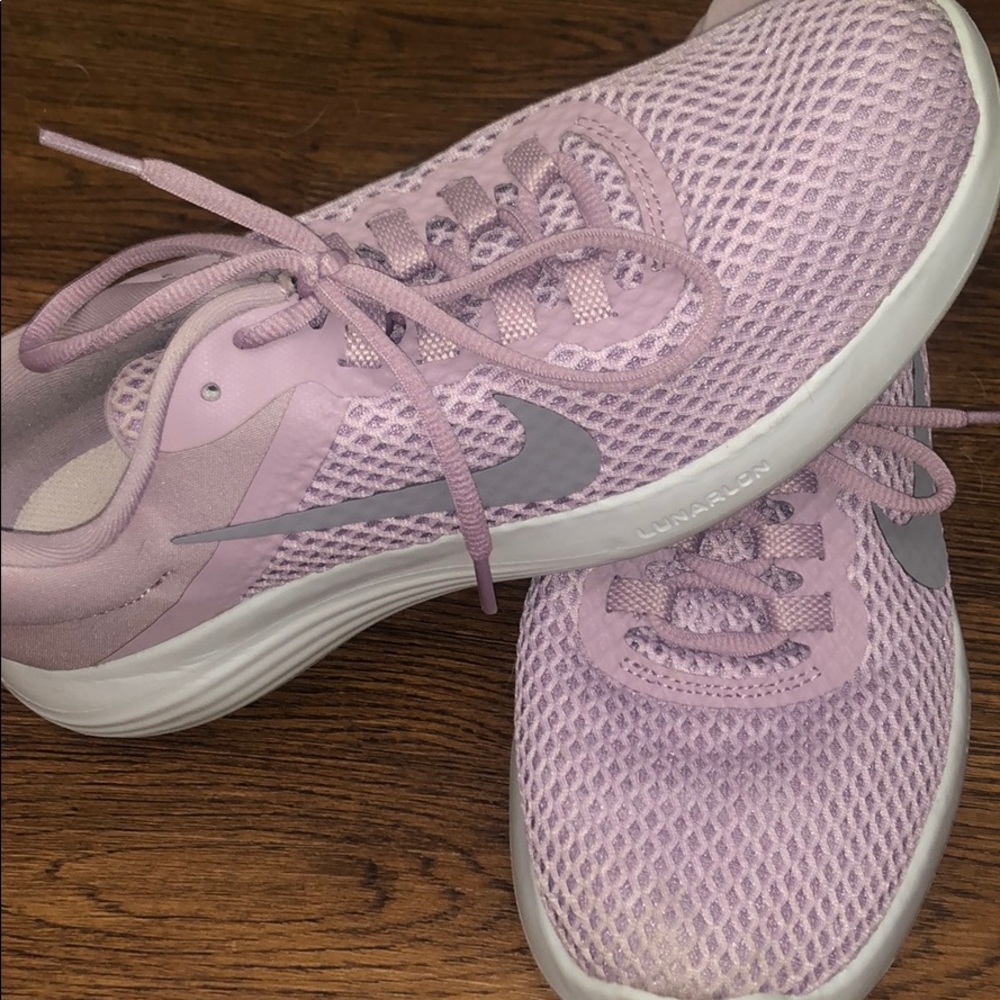 Nike lunarlon sneakers